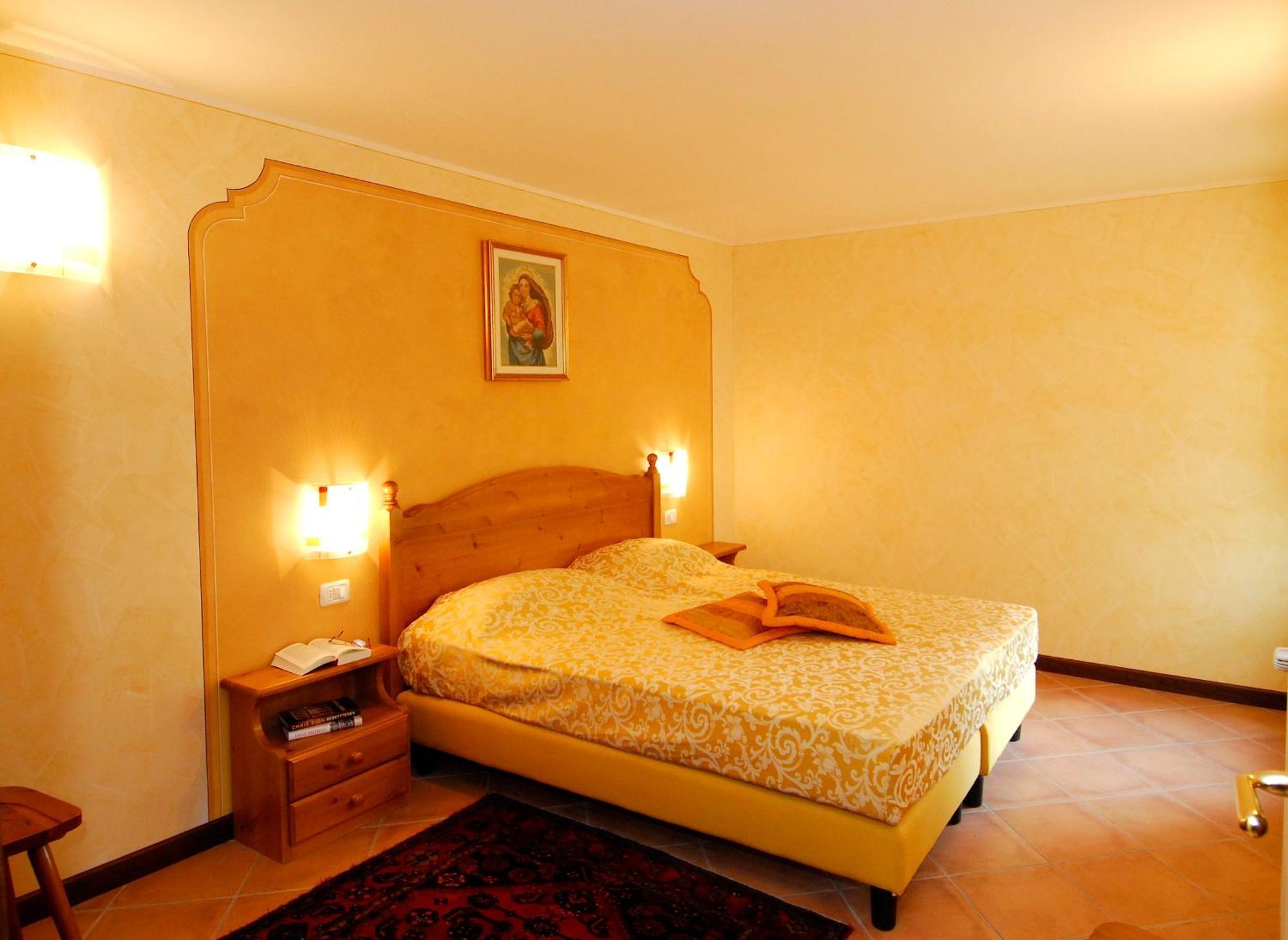 Hotel Pineta Campi Tremosine Номер фото